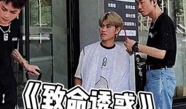 吃瓜群众 大笑视频,笑翻全场！吃瓜群众爆笑视频大盘点