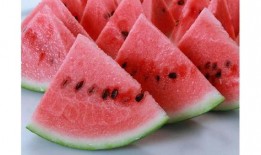 无敌小浓瓜吃西瓜视频,趣味横生！