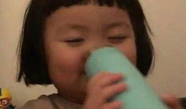 搞笑女吃瓜视频大全集下载,欢乐时刻一网打尽